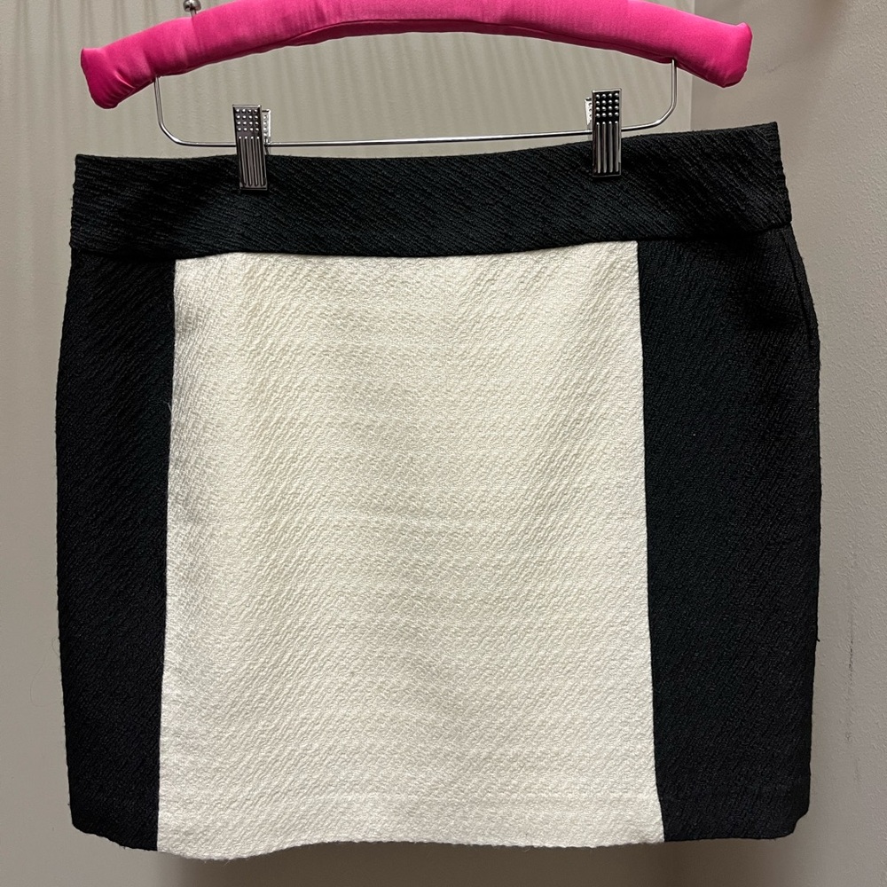 Banana Republic lined skirt- size 8